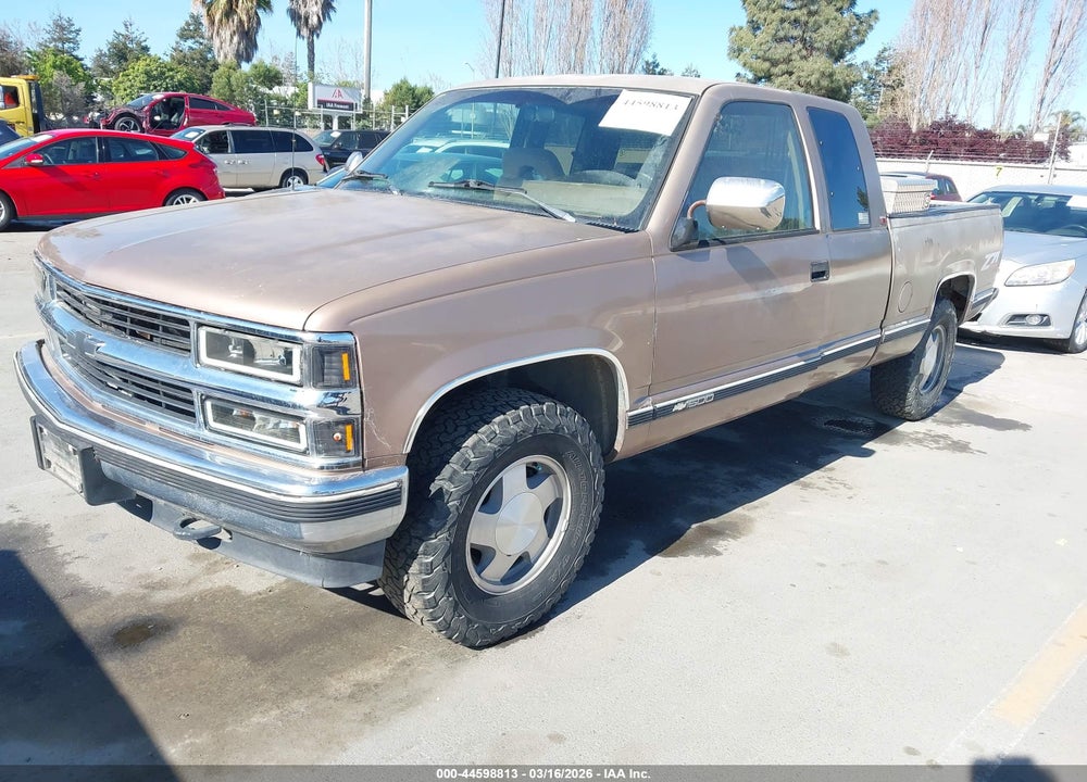 1994 CHEVROLET GMT-400 K1500 VIN: 1GCEK19K2RE243075