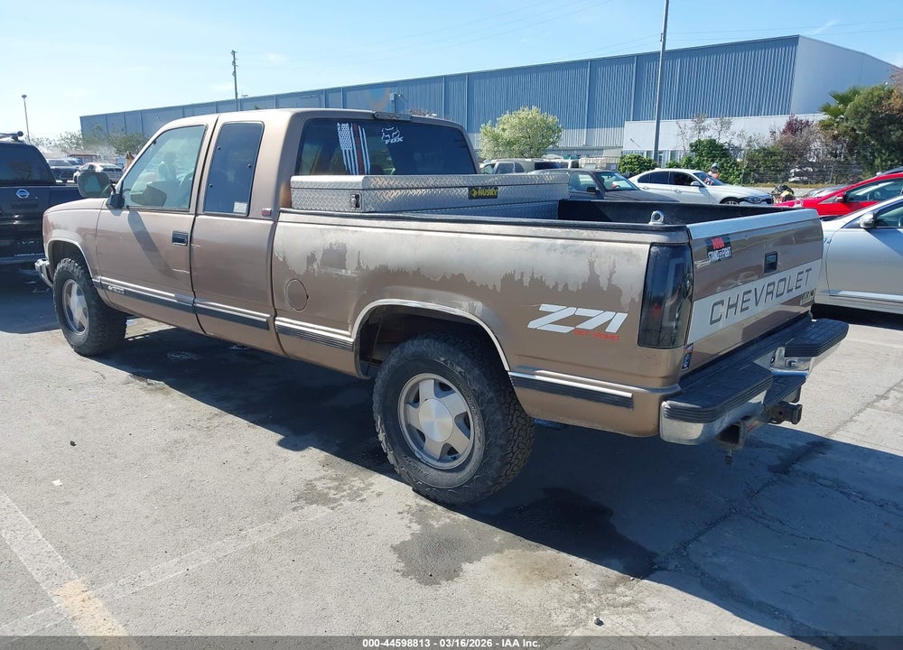 1994 CHEVROLET GMT-400 K1500 VIN: 1GCEK19K2RE243075