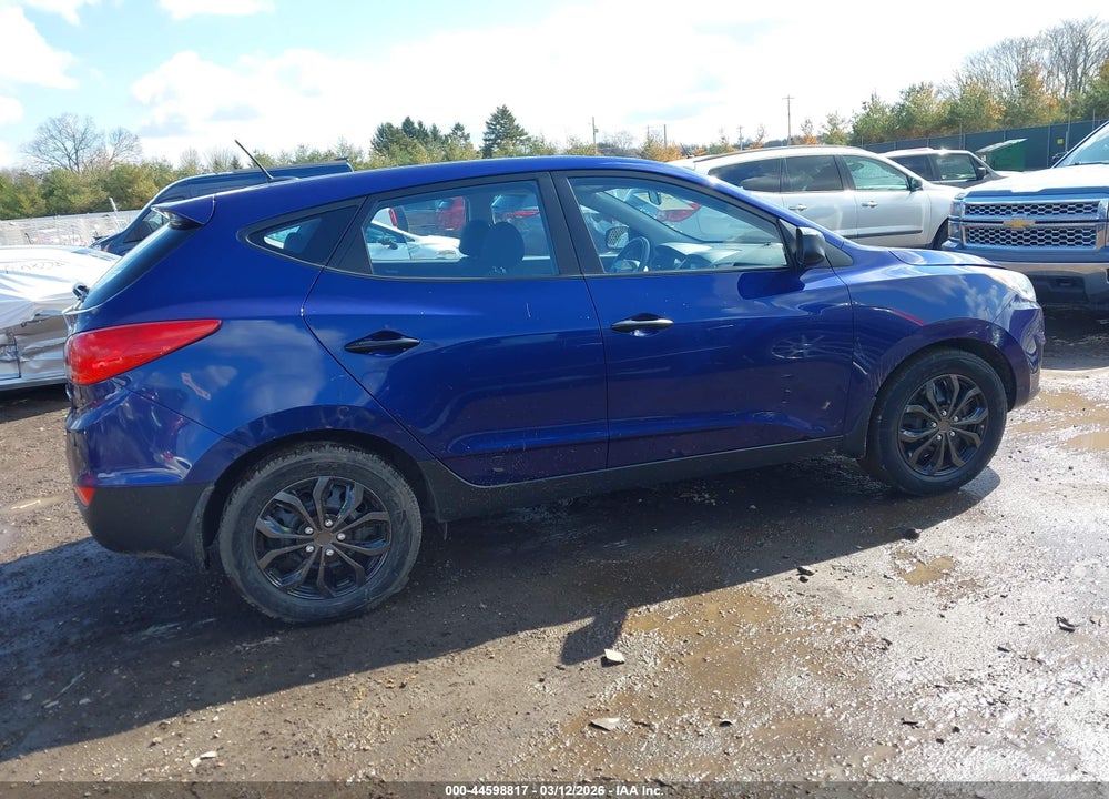 2010 HYUNDAI TUCSON GLS VIN: KM8JT3AC3AU112982