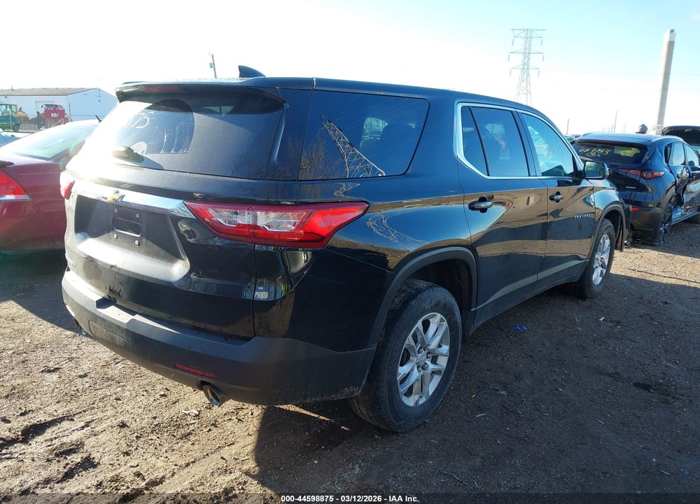 2021 CHEVROLET TRAVERSE FWD LS VIN: 1GNERFKWXMJ232421