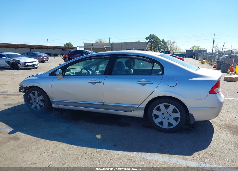 2009 HONDA CIVIC LX VIN: 19XFA16519E016227