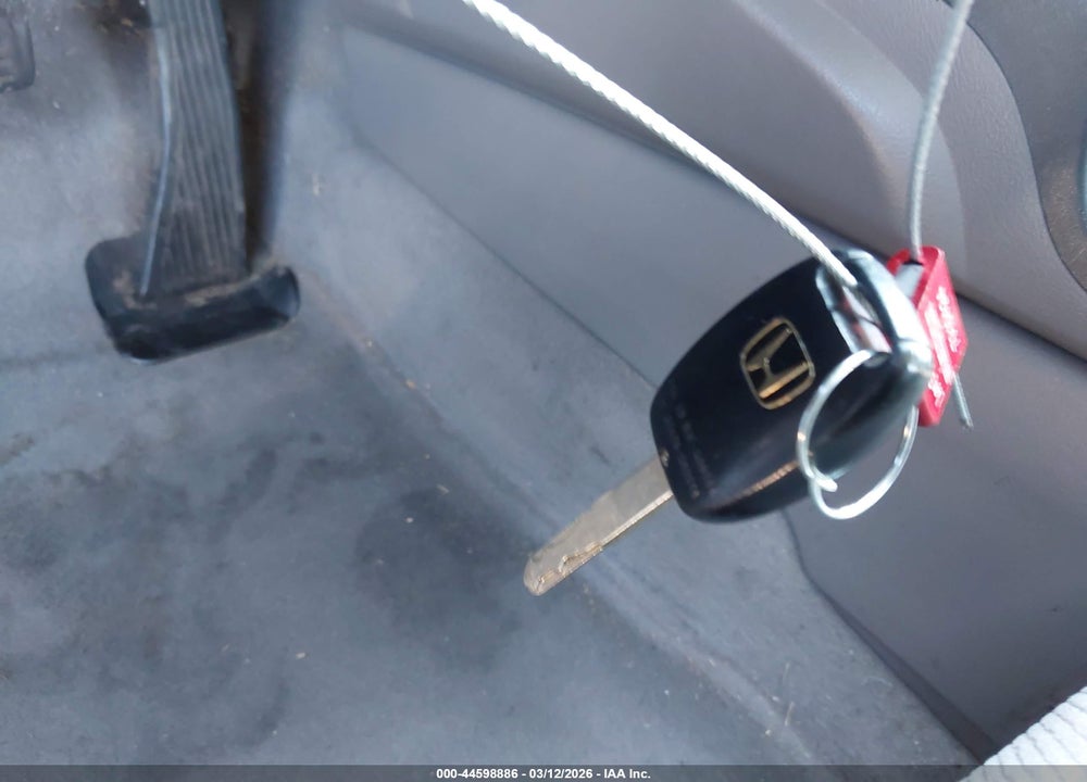 2009 HONDA CIVIC LX VIN: 19XFA16519E016227