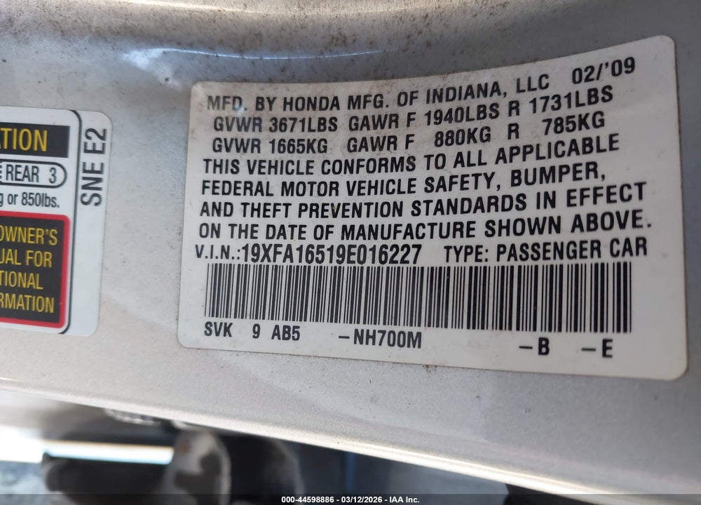 2009 HONDA CIVIC LX VIN: 19XFA16519E016227