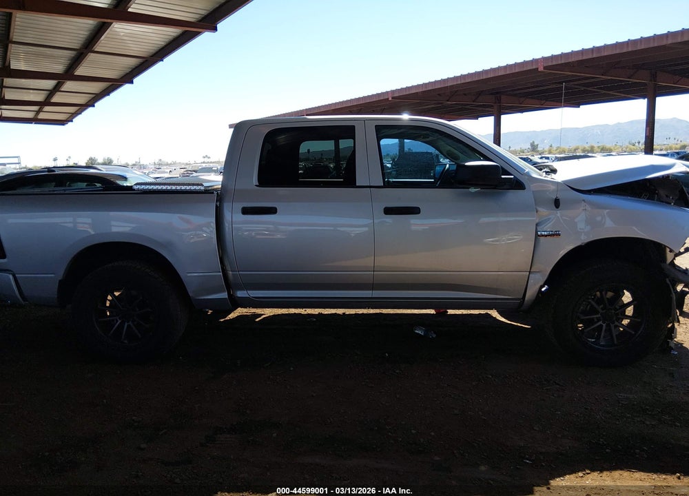 2014 RAM 1500 EXPRESS VIN: 1C6RR7KT5ES318356