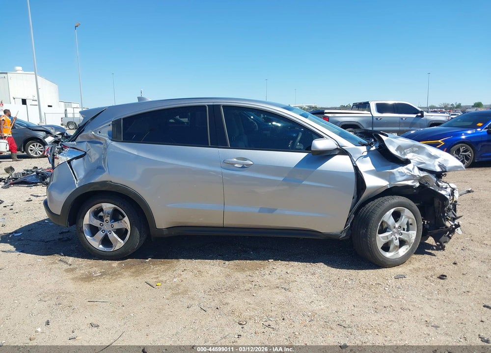 2020 HONDA HR-V 2WD LX VIN: 3CZRU5H38LM711772