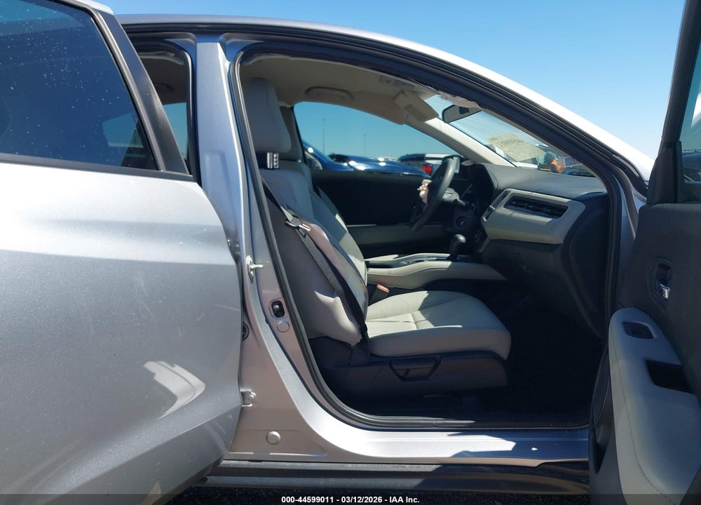 2020 HONDA HR-V 2WD LX VIN: 3CZRU5H38LM711772
