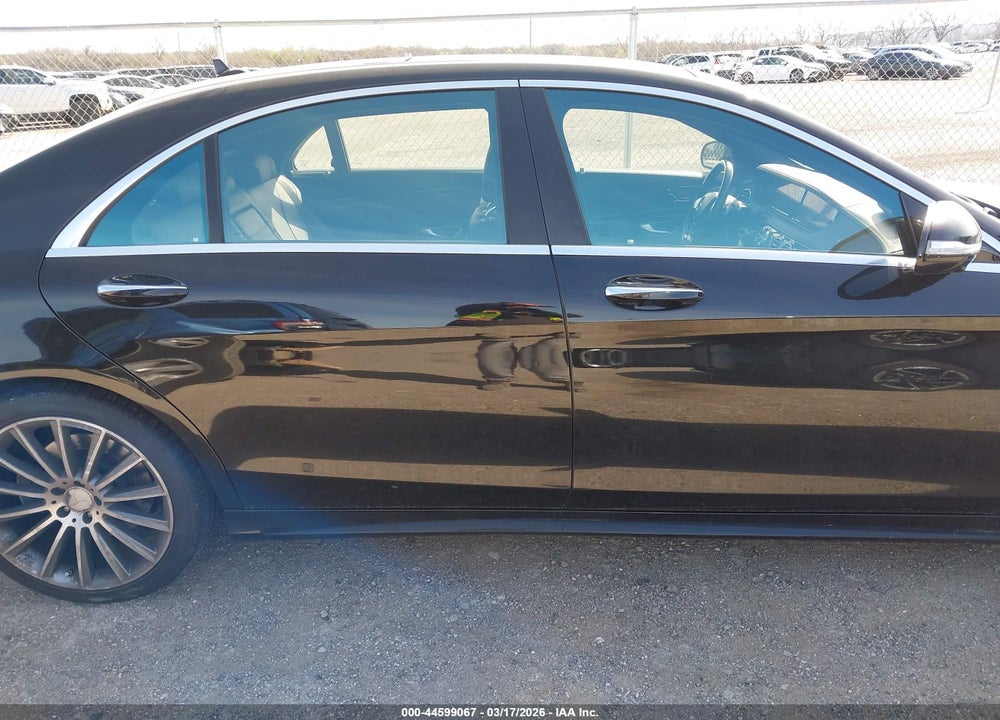 2014 MERCEDES-BENZ S 550 VIN: WDDUG8CB8EA065081