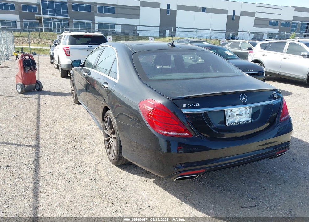 2014 MERCEDES-BENZ S 550 VIN: WDDUG8CB8EA065081