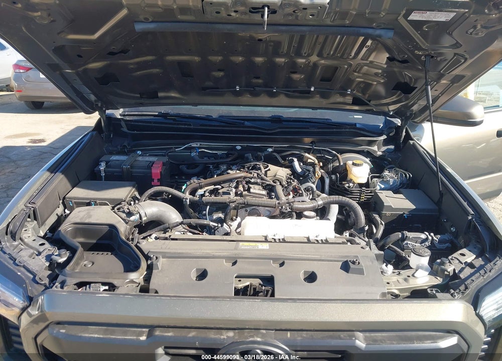 2025 TOYOTA TACOMA TRD OFF ROAD VIN: 3TMLB5JN3SM171131