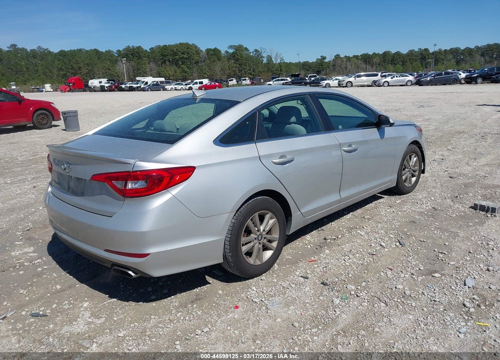 2016 HYUNDAI SONATA SE VIN: 5NPE24AF7GH333903