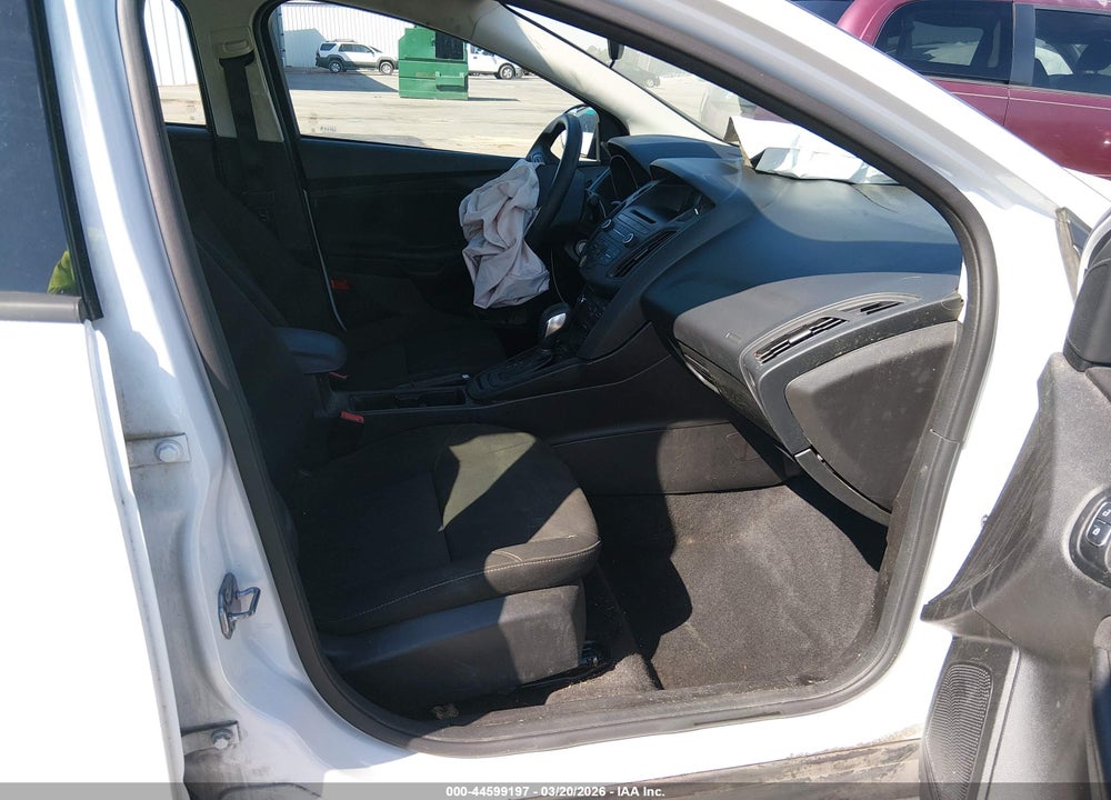 2017 FORD FOCUS SE VIN: 1FADP3F20HL286987