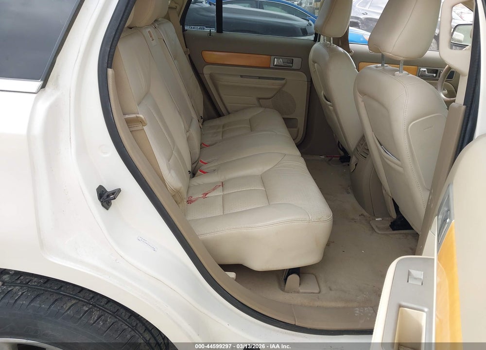 2007 LINCOLN MKX VIN: 2LMDU68C37BJ25820