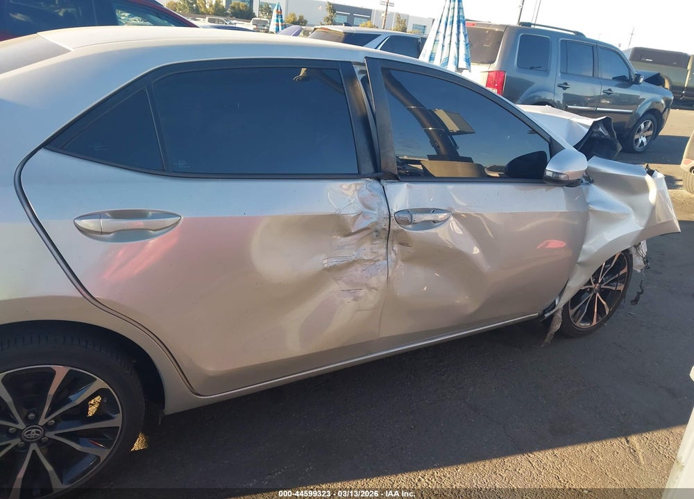 2018 TOYOTA COROLLA SE VIN: 5YFBURHE3JP826124