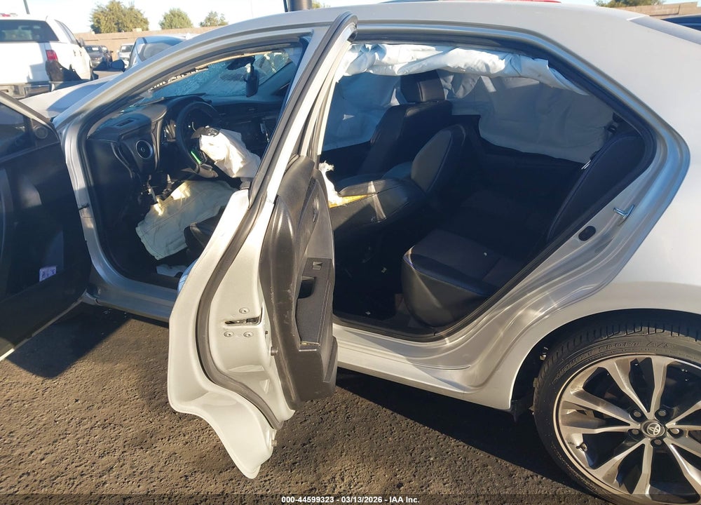 2018 TOYOTA COROLLA SE VIN: 5YFBURHE3JP826124