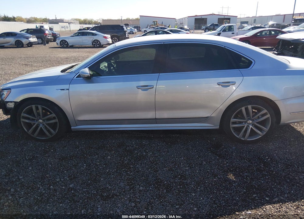 2017 VOLKSWAGEN PASSAT 1.8T R-LINE VIN: 1VWDT7A30HC041701