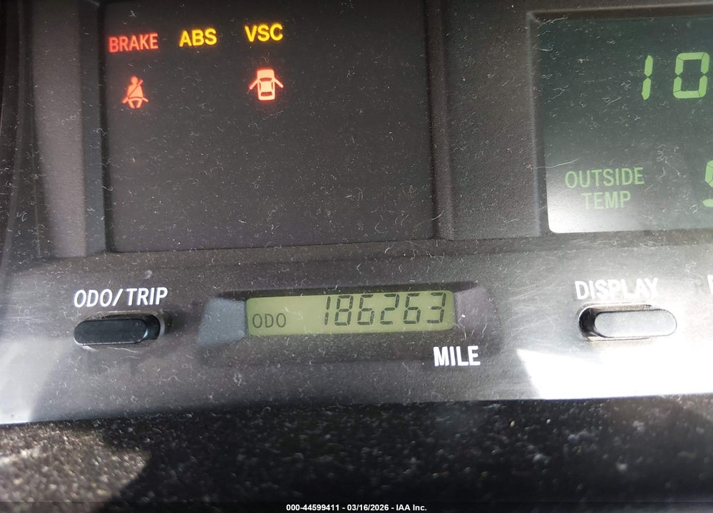 2001 TOYOTA AVALON XLS VIN: 4T1BF28B81U114746