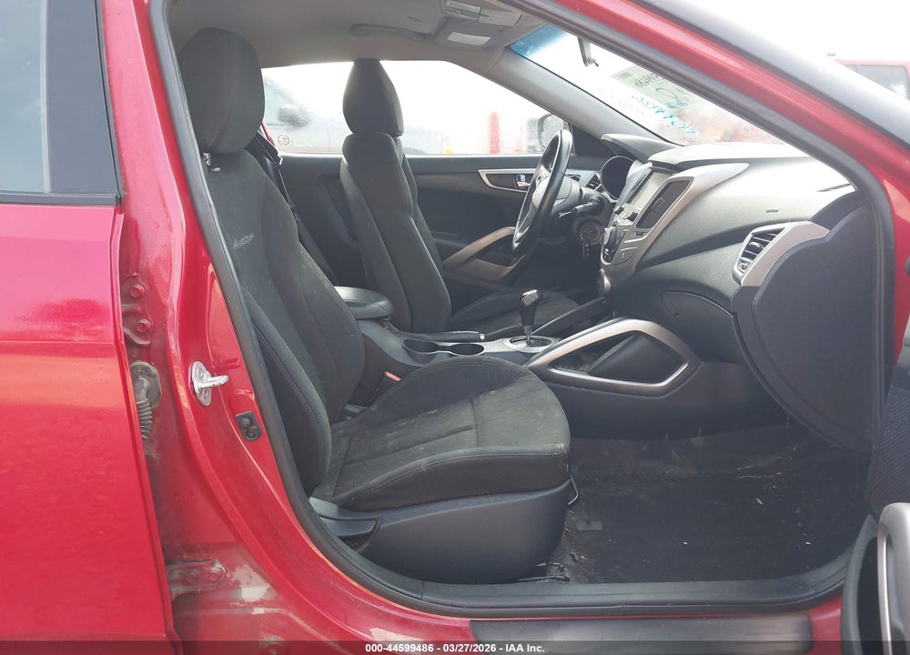 2017 HYUNDAI VELOSTER VIN: KMHTC6AD2HU310806