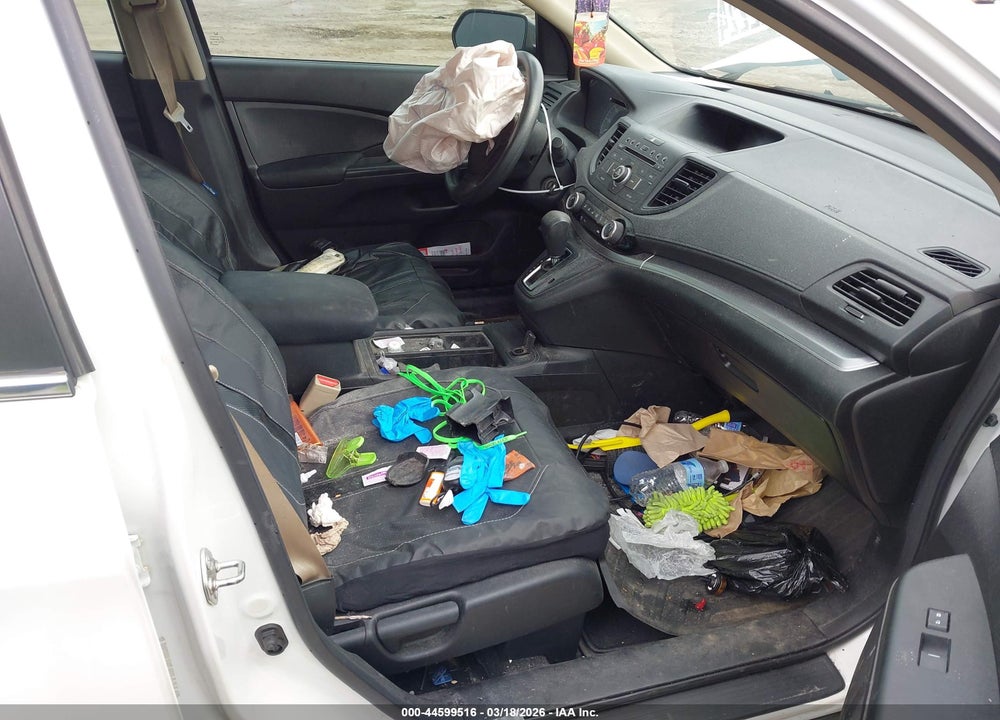 2015 HONDA CR-V LX VIN: 5J6RM4H3XFL063822