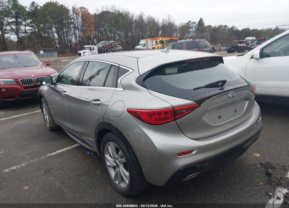 2018 INFINITI QX30 VIN: SJKCH5CP2JA047194
