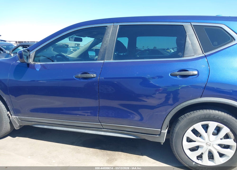 2017 NISSAN ROGUE S VIN: JN8AT2MT3HW142271