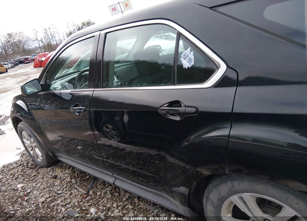 2015 CHEVROLET EQUINOX LS VIN: 2GNFLEEKXF6115768