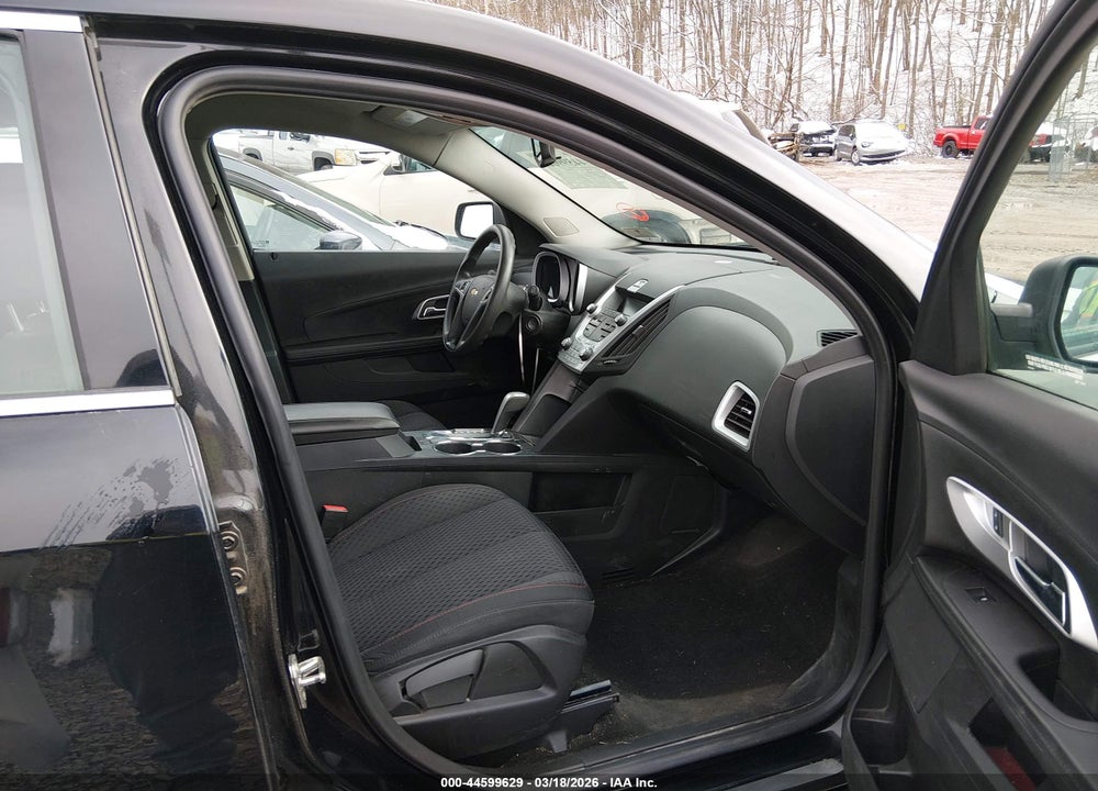 2015 CHEVROLET EQUINOX LS VIN: 2GNFLEEKXF6115768