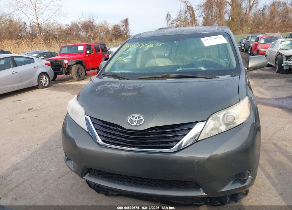 2011 TOYOTA SIENNA LE V6 VIN: 5TDKK3DC4BS156485