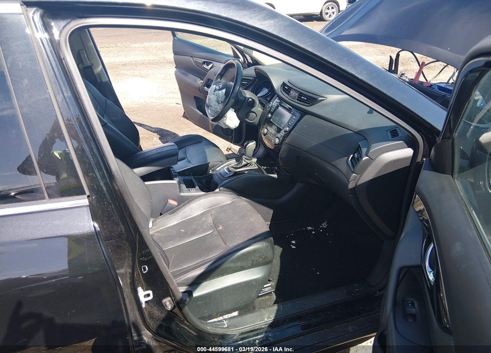 2017 NISSAN ROGUE SL VIN: 5N1AT2MVXHC752789