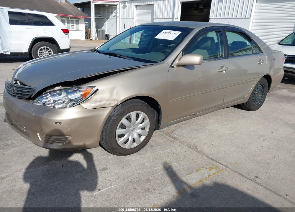 2005 TOYOTA CAMRY LE VIN: 4T1BE32K35U030499