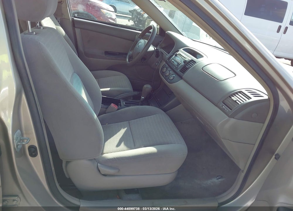 2005 TOYOTA CAMRY LE VIN: 4T1BE32K35U030499