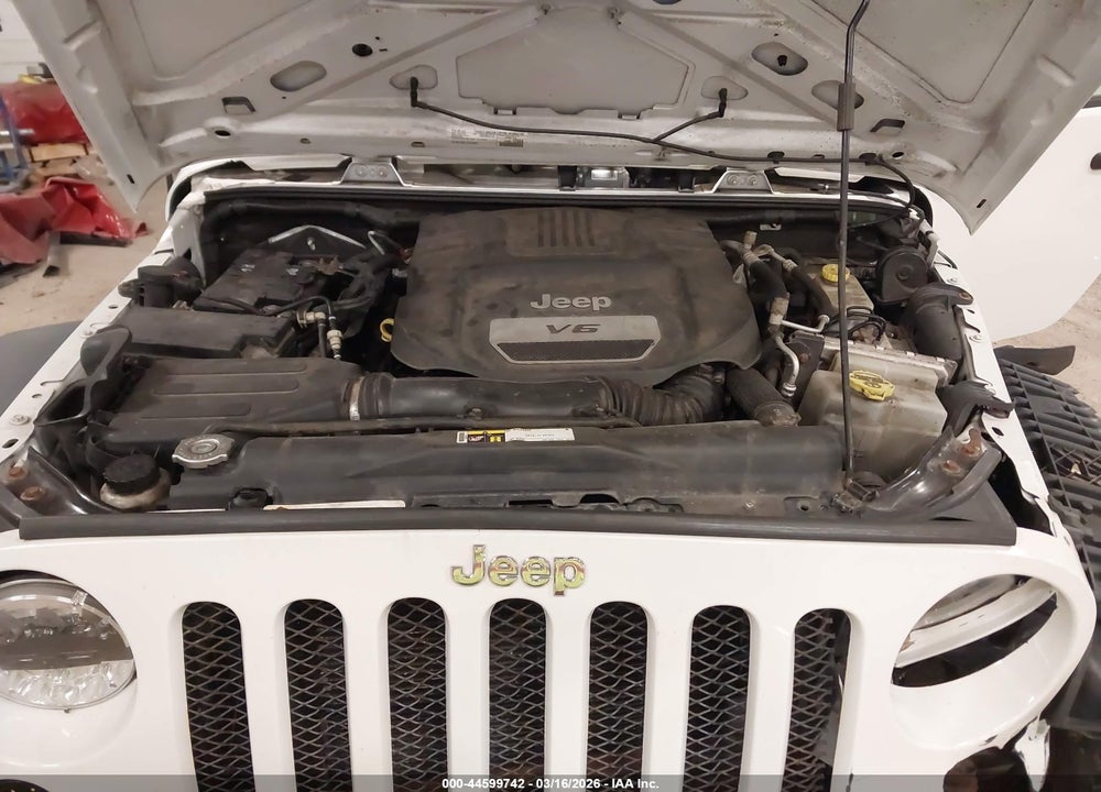2015 JEEP WRANGLER U VIN: 1C4HJWDG7FL745720