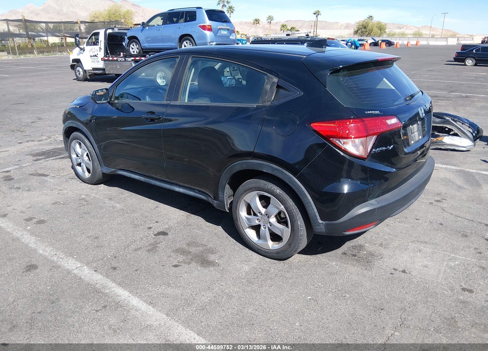 2016 HONDA HR-V LX VIN: 3CZRU5H38GM746284