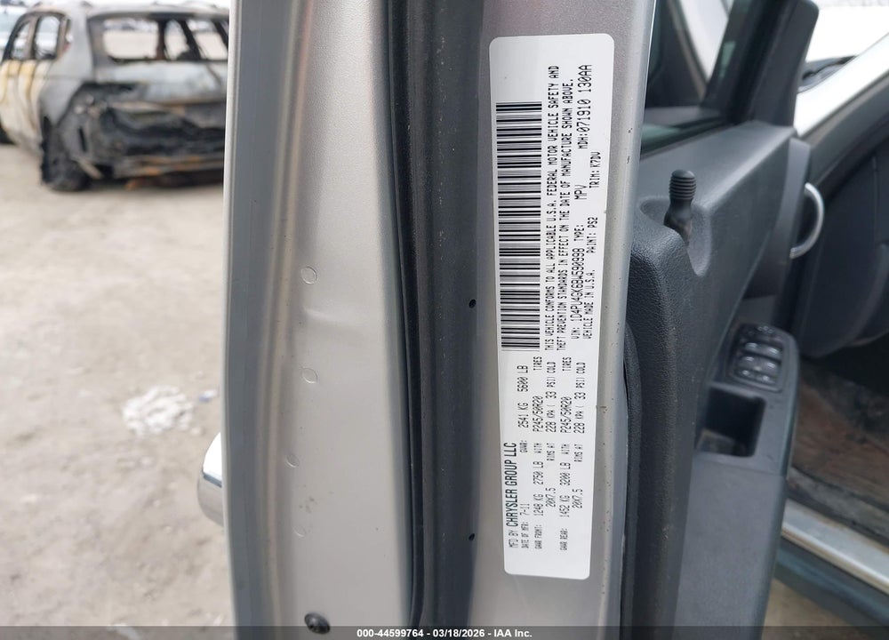 2011 DODGE NITRO HEAT VIN: 1D4PU4GK6BW590998