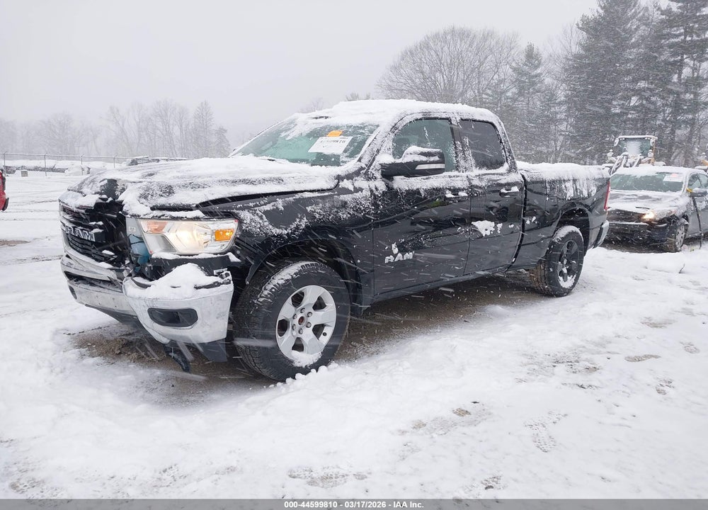 2021 RAM 1500 BIG HORN  4X4 6'4 BOX VIN: 1C6SRFBT8MN521198