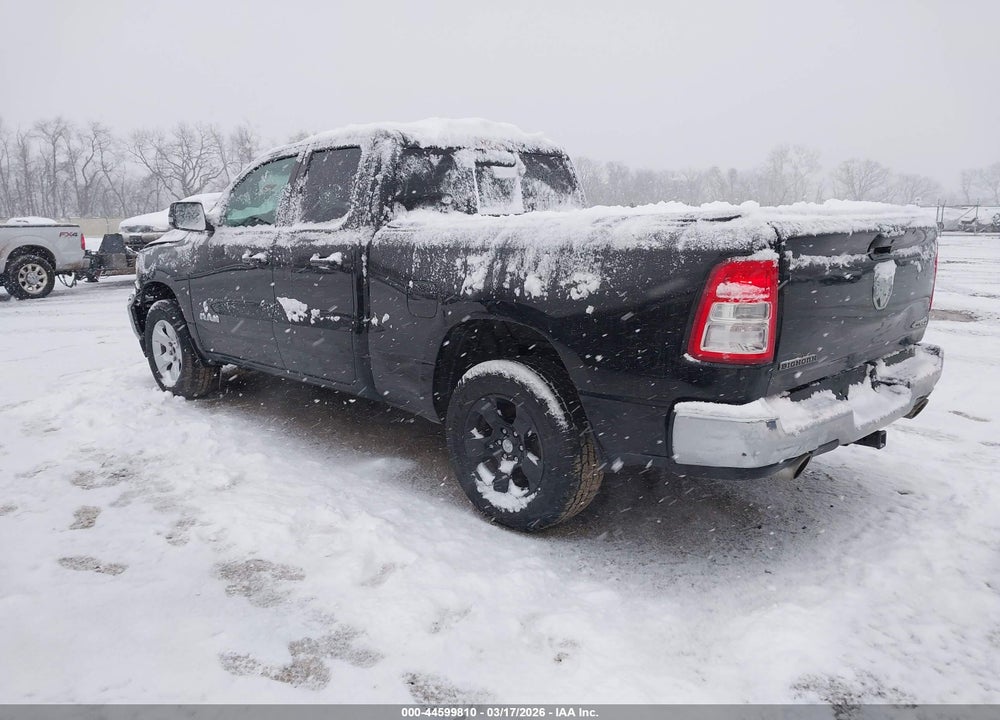 2021 RAM 1500 BIG HORN  4X4 6'4 BOX VIN: 1C6SRFBT8MN521198