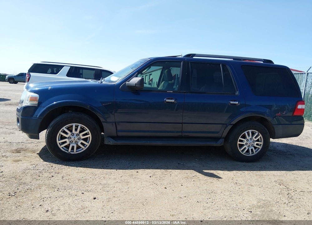 2013 FORD EXPEDITION XLT VIN: 1FMJU1J51DEF50322