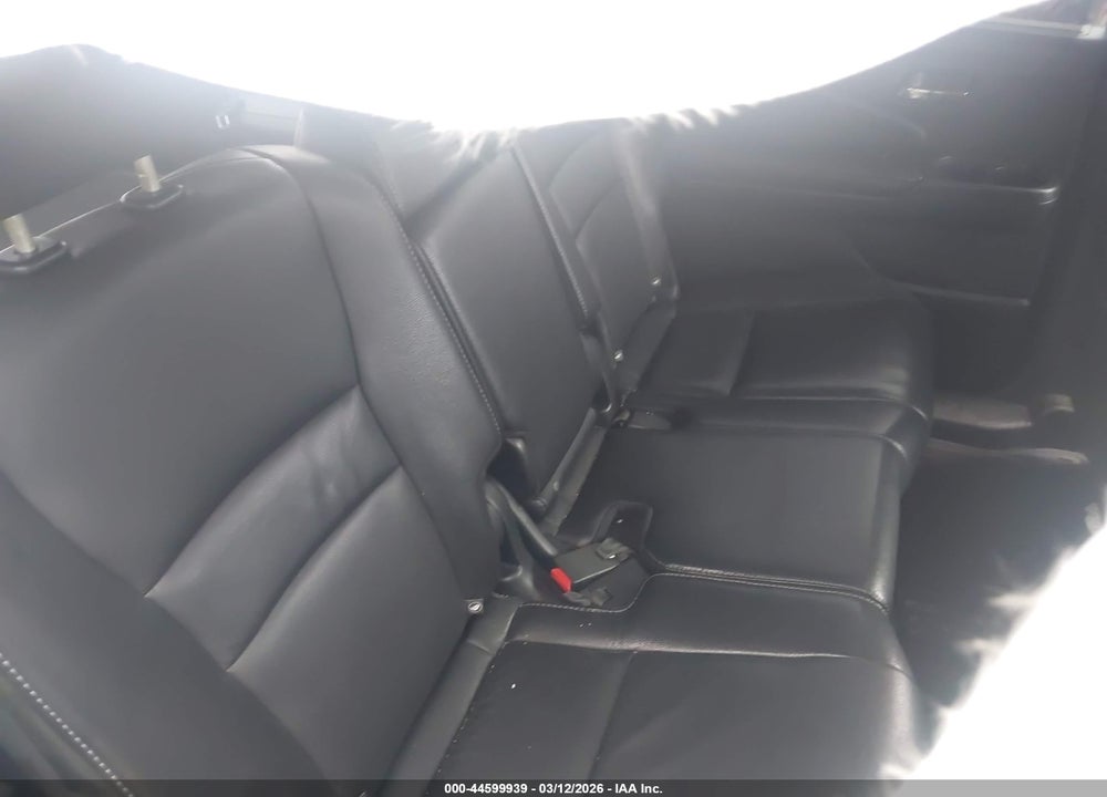 2017 HONDA PILOT TOURING VIN: 5FNYF6H91HB017684