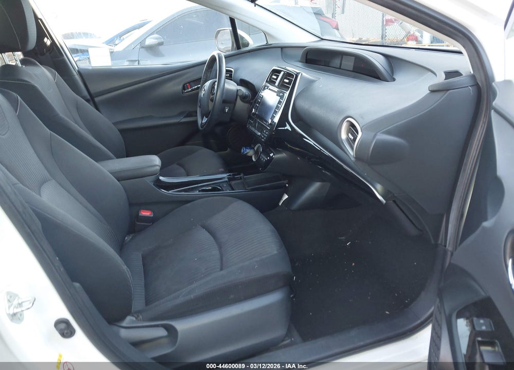 2021 TOYOTA PRIUS PRIME LE VIN: JTDKAMFP1M3174343