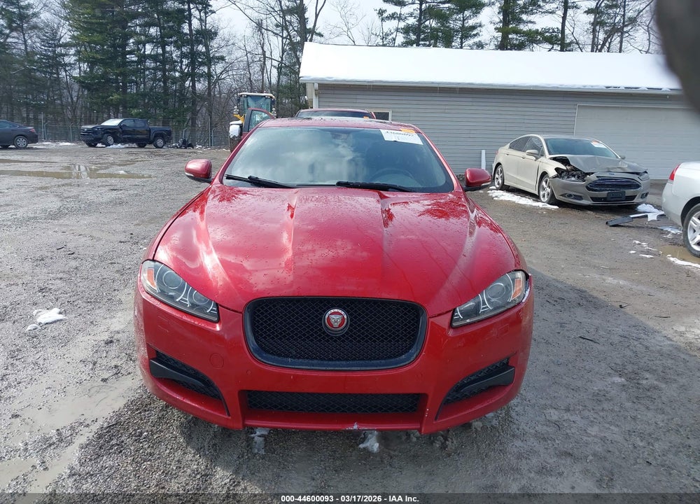 2015 JAGUAR XF 3.0 PORTFOLIO/3.0 SPORT VIN: SAJWJ0FF3F8U70912