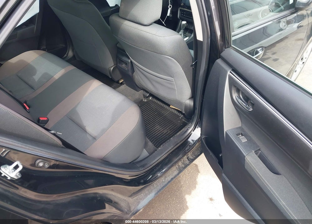 2019 TOYOTA COROLLA LE VIN: 2T1BURHE7KC186579