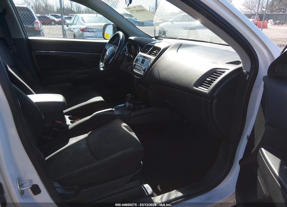 2015 MITSUBISHI OUTLANDER SPORT ES VIN: 4A4AR3AU2FE060539
