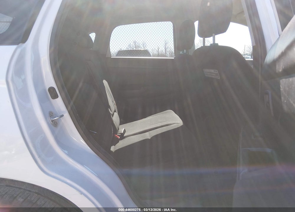 2015 MITSUBISHI OUTLANDER SPORT ES VIN: 4A4AR3AU2FE060539