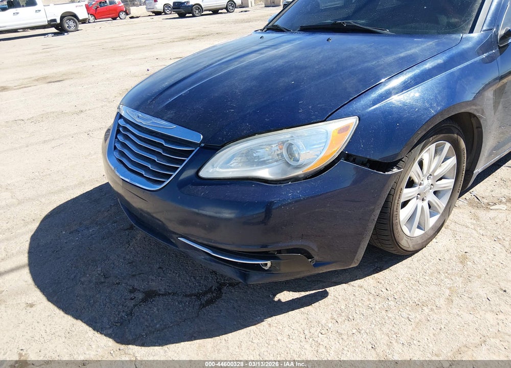 2014 CHRYSLER 200 LIMITED VIN: 1C3CCBCG2EN185322