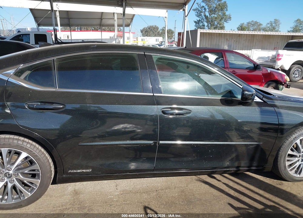 2020 LEXUS ES 300H VIN: 58AD21B19LU011717