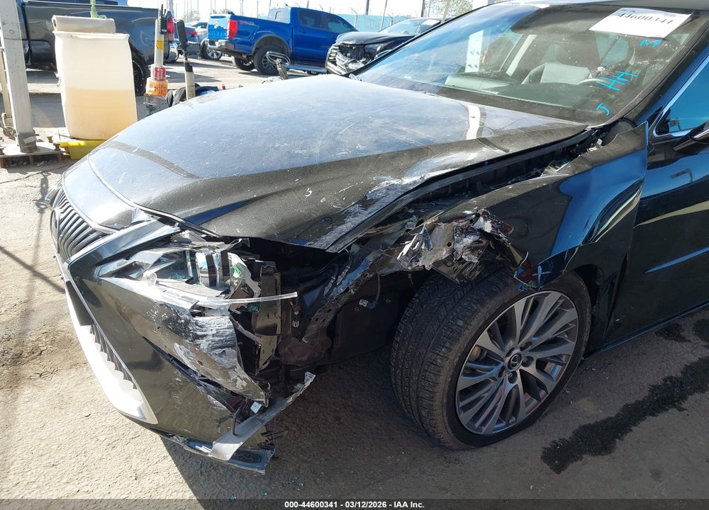 2020 LEXUS ES 300H VIN: 58AD21B19LU011717