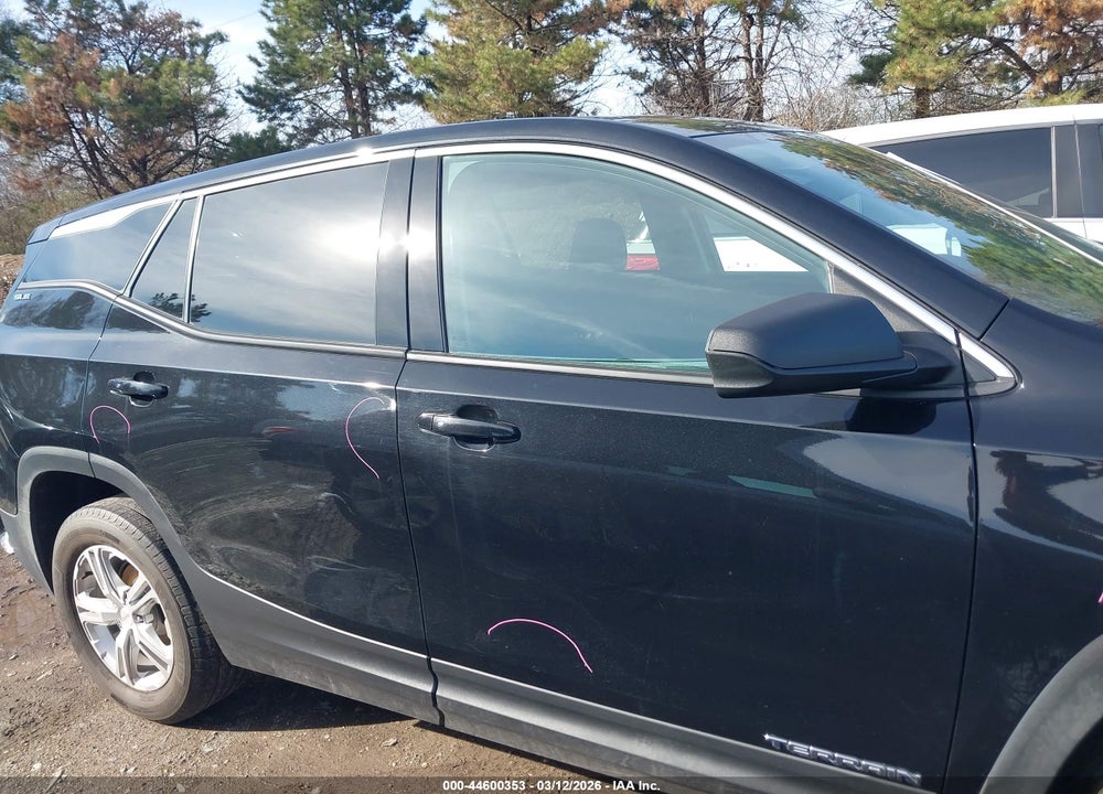 2018 GMC TERRAIN SL VIN: 3GKALLEV9JL309122