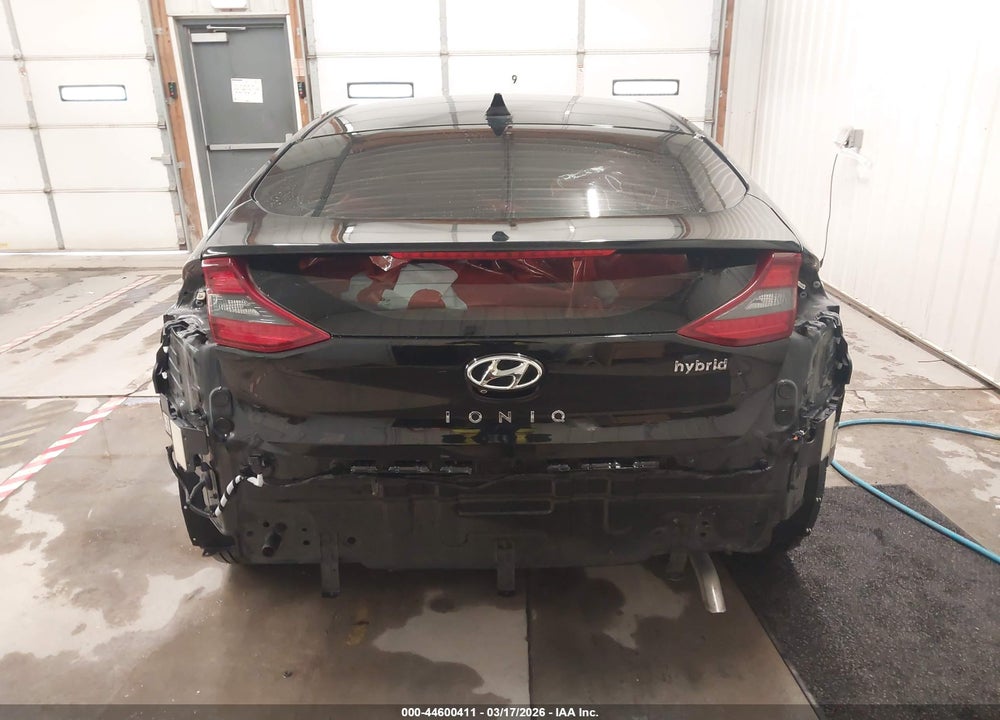 2017 HYUNDAI IONIQ HYBRID SEL VIN: KMHC75LC6HU057265
