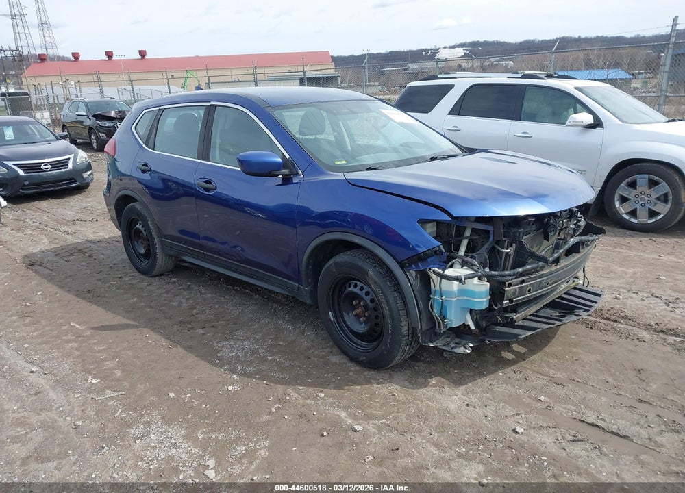 2018 NISSAN ROGUE S VIN: KNMAT2MT5JP530985
