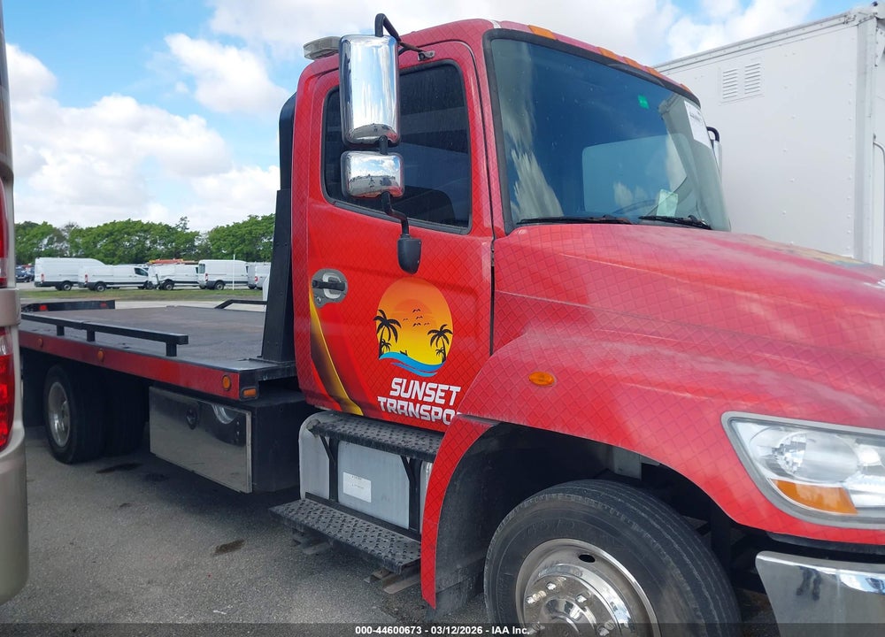 2009 HINO 258 VIN: 5PVND8JLX92S50056