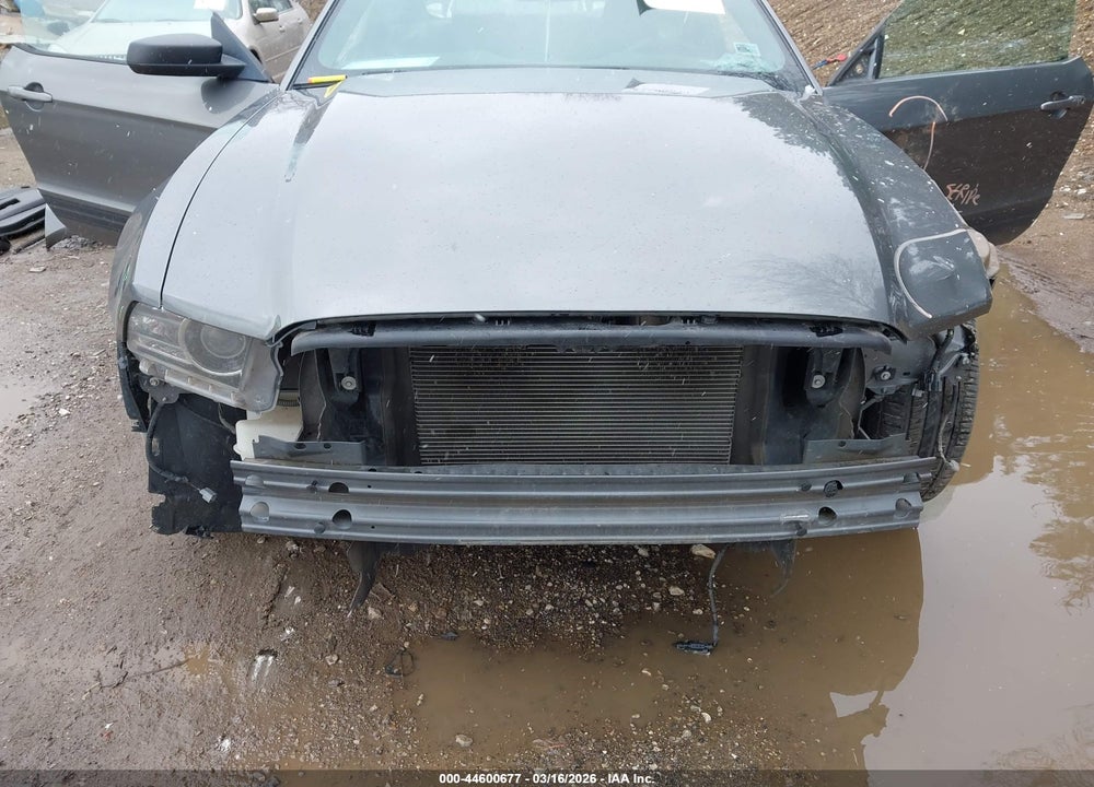 2013 FORD MUSTANG V6 VIN: 1ZVBP8AM6D5226439